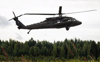 Mỹ: Trực thăng Black Hawk lao xuống đường, không ai sống sót