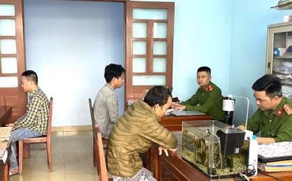 Sẽ xử lưu động nhóm đàn ông đánh hai nữ nhân viên gác chắn tàu hỏa