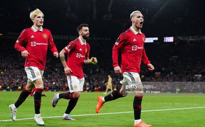 Ngược dòng ngoạn mục, Man United hào hùng loại Barcelona khỏi Europa League