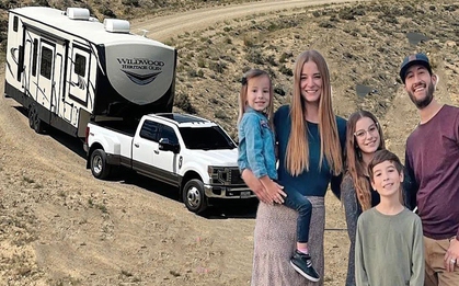 Bán hết nhà cửa, cặp vợ chồng mua motorhome 37m2 rồi cải tạo thành ngôi nhà mơ ước: Chỉ mất 13.500 USD để tu sửa nhưng giúp tiết kiệm 2.000 USD/tháng