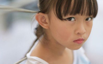 Có 3 kiểu giáo dục gia đình thất bại khiến con cái ngày càng bất hiếu với cha mẹ: Bạn có đang mắc phải sai lầm nào không?
