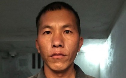 Nghi chị dâu ngoại tình, người em dùng dây thừng trói cả hai rồi đánh đập