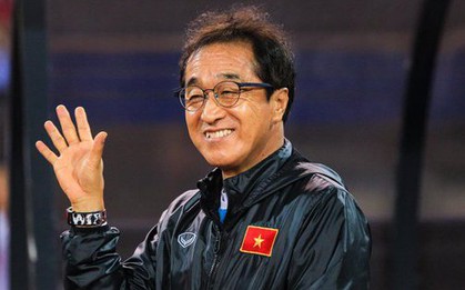 Trợ lý Lee Young-jin chia tay Việt Nam: "Tim tôi tan vỡ khi cầu thủ bị chấn thương"