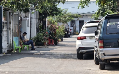 Cô gái trẻ và cha dượng tử vong bất thường trong phòng trọ ở TP.HCM