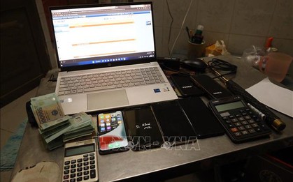 Tây Ninh: Triệt phá 2 tụ điểm đánh bạc dưới hình thức đá gà qua mạng và cá cược bóng đá