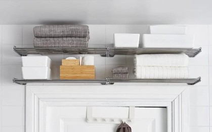 Bạn đang bỏ lỡ 1 khoảng rất hữu dụng trong phòng tắm của mình nếu không sử dụng vị trí này