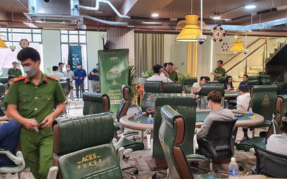 TP.HCM: Hàng chục cảnh sát đột kích sòng bài Poker Aces ở Thảo Điền