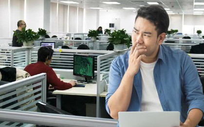 Làm ở công ty gia đình lương 1,5 tỷ/năm, tôi vẫn không trụ nổi vài tháng: Áp lực công việc không "ác mộng" bằng việc phải "nhìn trên nhìn dưới"
