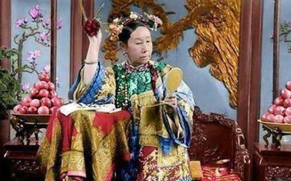 Ảnh hiếm ghi lại chân dung thành viên gia đình của Từ Hi Thái hậu, bất ngờ nhất là nhan sắc hai cô cháu gái