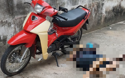 Người đàn ông tử vong bất thường khi đang chạy xe máy trong hẻm