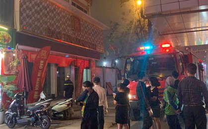 Cháy tại ngôi nhà kinh doanh vàng bạc trên phố Hoàng Cầu
