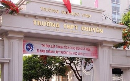 Nữ sinh trường chuyên tự tử: Giáo viên và học sinh bị nhắn tin đe dọa