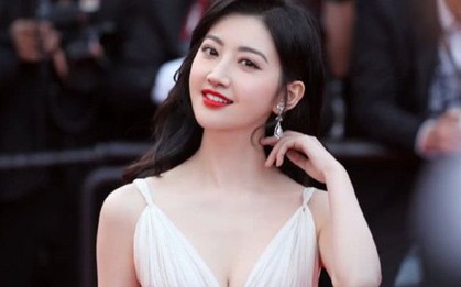 Thời gian tồi tệ nhất của nữ diễn viên bị nghi lộ 3 clip nóng