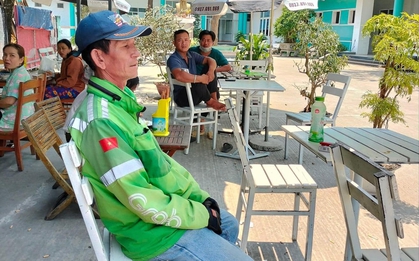 Xúc động cộng đồng mạng chung tay giúp chú xe ôm bị lừa mất điện thoại