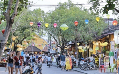 Hội An lùi thời gian thực hiện phân luồng du khách vào phố cổ