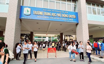 34 học sinh đầu tiên trúng tuyển vào Trường THPT chuyên Đại học Sư phạm Hà Nội