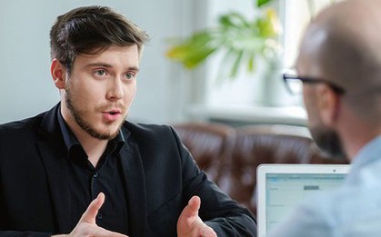 Chuyên gia tiết lộ bí mật đằng sau phỏng vấn xin việc: Người "lão luyện" nhiều kinh nghiệm hoá ra vẫn không "đắt giá" bằng kiểu người này