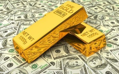 Đầu tư vàng hay USD để sinh lời?