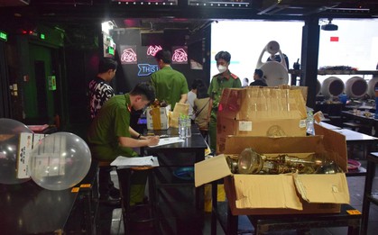 TP.HCM: Nhiều quán bar ở phố Bùi Viện bị xử phạt liên quan đến bóng cười, shisha