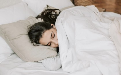 Thường xuyên thức dậy trước báo thức không đáng mừng như bạn tưởng, tiềm ẩn cả nguy cơ mắc bệnh mãn tính