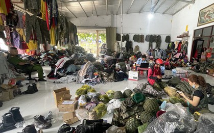 Phát hiện hơn 1.000 bộ quần áo rằn ri nhập lậu ở Kon Tum