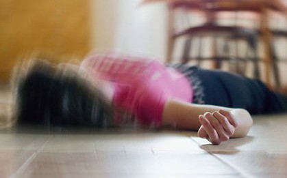 Người trẻ thường bị ngất đột ngột vào mùa hè, bác sĩ chỉ ra nguyên nhân