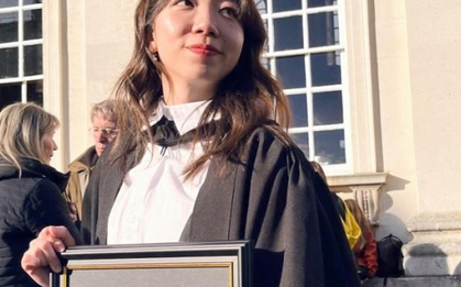 Trước tranh cãi "Vì sao tôi không cho con học Ams?", cựu học sinh đang học Tiến sĩ tại ĐH Cambridge bày tỏ: "Đây là ngôi trường lý tưởng!"