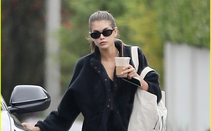 Mẫu 9X Kaia Gerber diện quần ngắn khoe chân thon đi chơi cùng bạn trai nổi tiếng