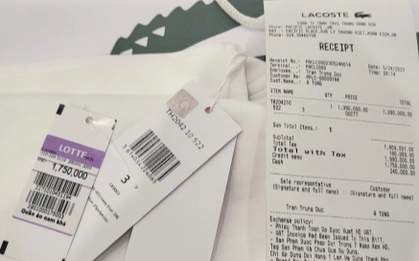 Thương hiệu Lacoste: Giá áo niêm yết một đằng, bán một nẻo