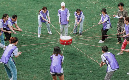 Những câu pha trò kém duyên của sếp trong team building