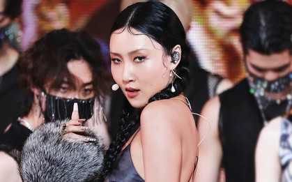 Hwasa hẹn hò doanh nhân hơn 12 tuổi, chủ động theo đuổi đàng trai quyết liệt