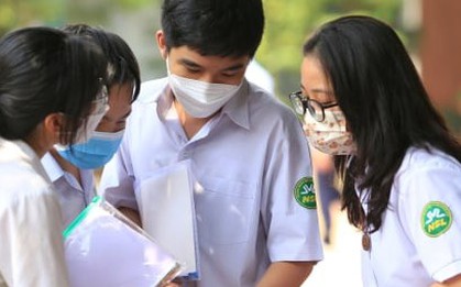 Thủ khoa vào lớp 10 Hà Nội đạt 2 điểm 10 tuyệt đối