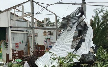 Bão số 1 gây mưa dông lớn, sập nhiều căn nhà ở Kiên Giang
