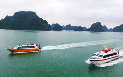 Bão số 1 sắp vào bờ: Tour du lịch ra đảo Quảng Ninh dừng hoạt động, khách kéo nhau về đất liền