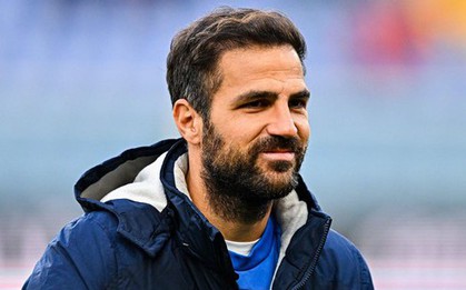 Cesc Fabregas giải nghệ, trở thành HLV ở tuổi 36