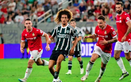 MU thua đậm đối thủ yếu trước khi so tài với Real Madrid