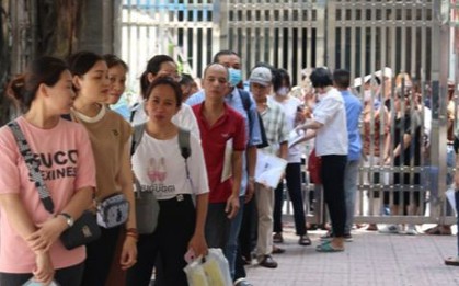 Thủ đô không thiếu trường, sao phụ huynh vẫn phải giành giật suất học cho con?
