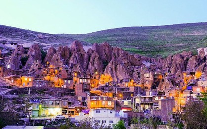 Ngôi làng mang vẻ ngoài kỳ dị nhưng ẩn chứa bí mật cả thế giới ước ao