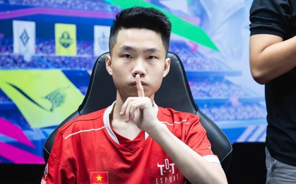 Thần đồng Yiwei vắng mặt ở Đấu Trường Danh Vọng mùa Đông 2023
