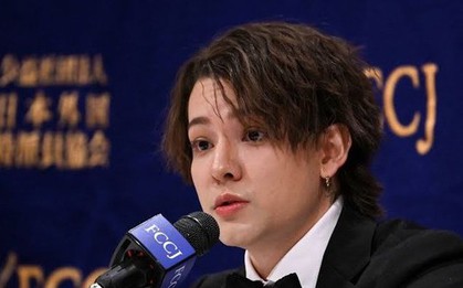 "Bố già" showbiz Nhật Bản tấn công tình dục hàng trăm thiếu niên