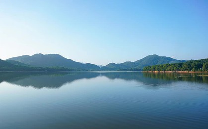 Phát hiện "hồ Tuyền Lâm thu nhỏ" ngay gần Hà Nội, không cần đi Đà Lạt, chỉ cần lái xe chưa đến 1 tiếng