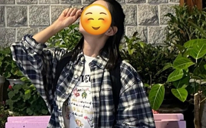 Sao nữ 33 tuổi vẫn "cưa sừng làm nghé" đóng nữ sinh quá đỉnh, diện mạo thật còn trẻ hơn cả trên phim
