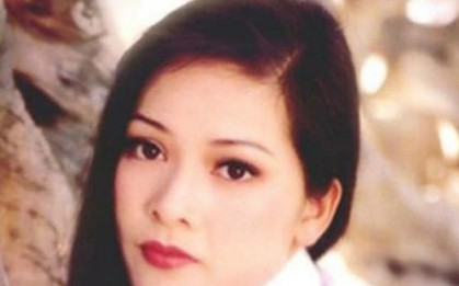 Ai sinh ra danh xưng Hoa hậu Bolero, Thánh nữ Bolero ở làng nhạc Việt?