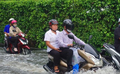 TPHCM khẩn trương ứng phó với đợt triều cường vượt báo động III