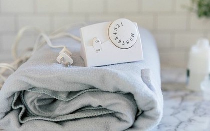 Bật chăn điện cả đêm khi đi ngủ có sao không? Chuyên gia đưa ra lời khuyên tới nhiều gia đình