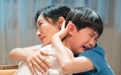 Bà mẹ Trung Quốc chia sẻ cách cân bằng quan niệm nuôi con giữa hai thế hệ: Vừa giúp con độc lập, vừa không làm mất lòng mẹ chồng