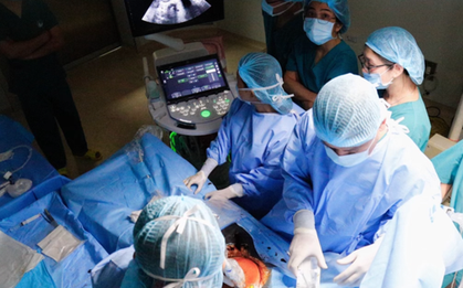 Hai bệnh viện hội chẩn khẩn, cứu được bào thai bị dị tật tim bẩm sinh