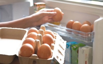 Đừng bao giờ bỏ 5 loại thực phẩm này ở cánh cửa tủ lạnh vì dễ bị hỏng và tăng nguy cơ ngộ độc