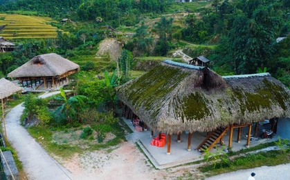 Hiếm có, khó tìm những mái nhà biết 'biến hình' ở Hà Giang