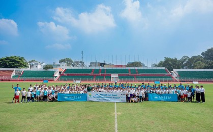 ANESSA Sunshine Project ươm mầm đam mê bóng đá cho hàng trăm cầu thủ nhí